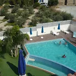 Apartmanhotel Esperando Maróni