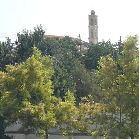 艾斯佩兰朵公寓式酒店 4* Maroni